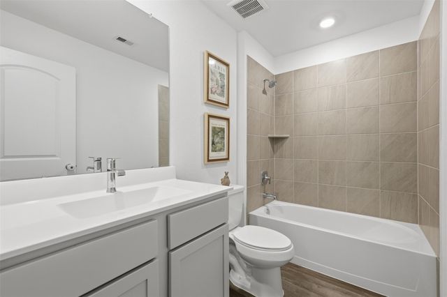 17719 Winfall Drive, Crosby, TX 77532