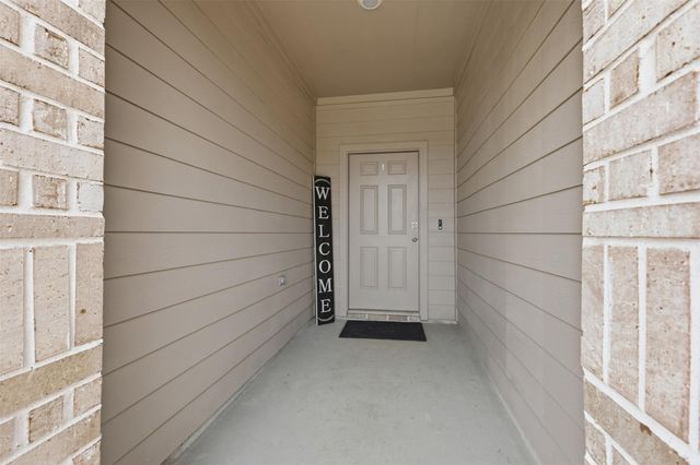 17719 Winfall Drive, Crosby, TX 77532