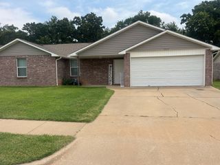 4422 Bobbie Ann Drive, Granbury, TX 76049