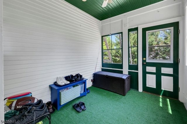 331 Chestnut St, Long Hill Twp., NJ 07980