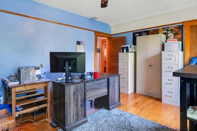 331 Chestnut St, Long Hill Twp., NJ 07980