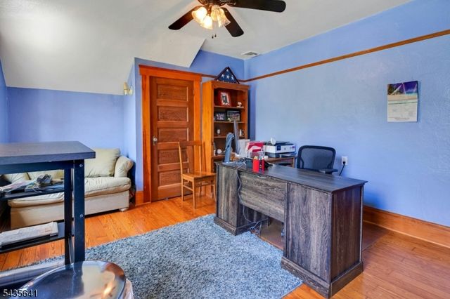 331 Chestnut St, Long Hill Twp., NJ 07980