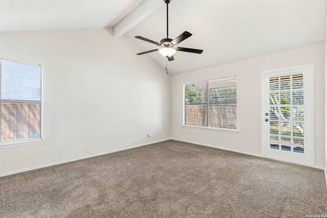 13834 E Hillside Dr, San Antonio, TX 78249
