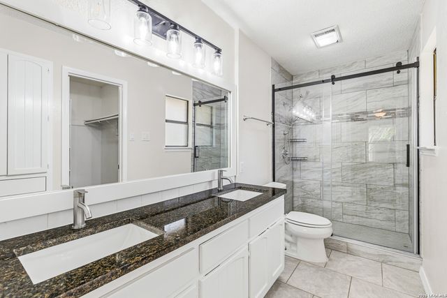 13834 E Hillside Dr, San Antonio, TX 78249