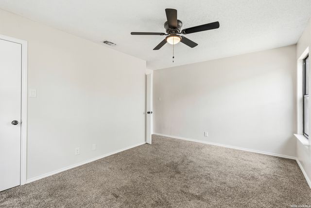 13834 E Hillside Dr, San Antonio, TX 78249