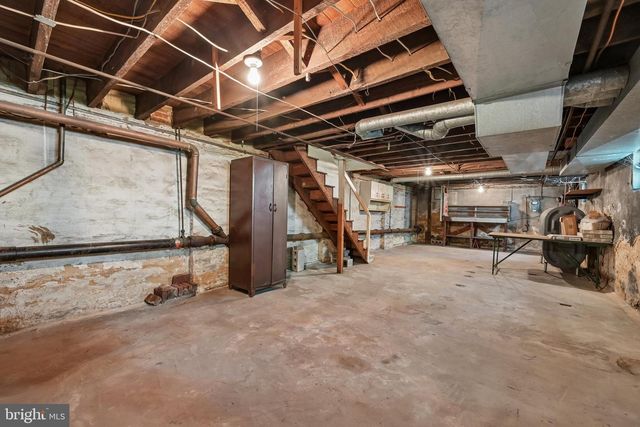 243 W 2ND ST, Moorestown, NJ 08057