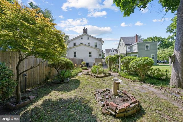 243 W 2ND ST, Moorestown, NJ 08057