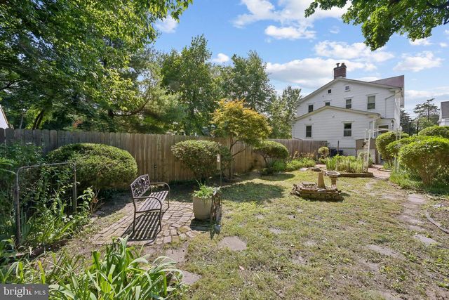 243 W 2ND ST, Moorestown, NJ 08057