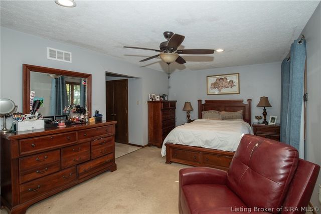 1408 Old Salem Road, Lanesville, IN 47136
