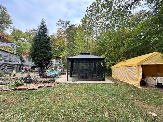 1408 Old Salem Road, Lanesville, IN 47136