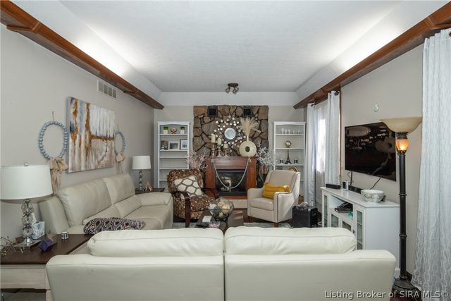 1408 Old Salem Road, Lanesville, IN 47136