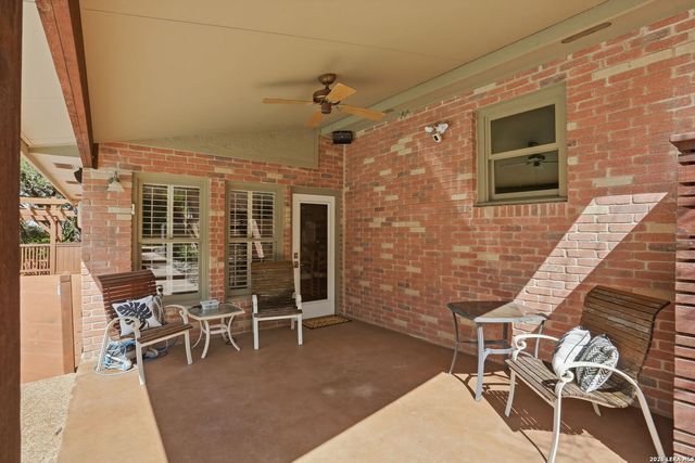 2923 SCATTERED OAKS ST, San Antonio, TX 78232