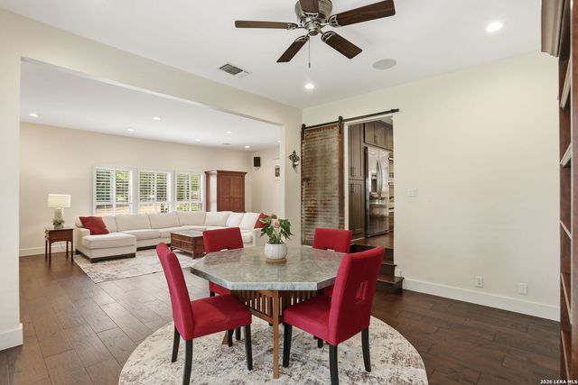 2923 SCATTERED OAKS ST, San Antonio, TX 78232