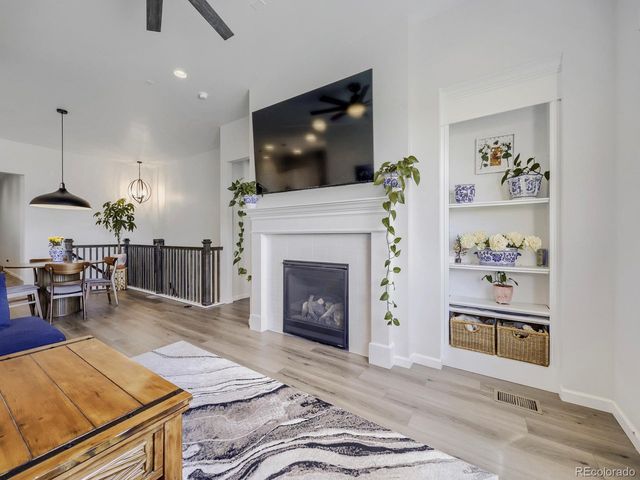 5234 Queen Ct, Arvada, CO 80002