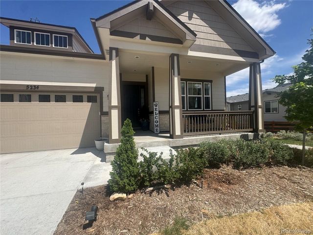 5234 Queen Ct, Arvada, CO 80002
