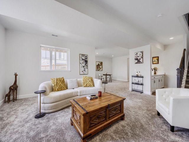 5234 Queen Ct, Arvada, CO 80002