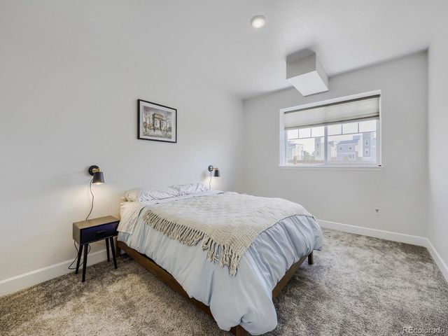 5234 Queen Ct, Arvada, CO 80002