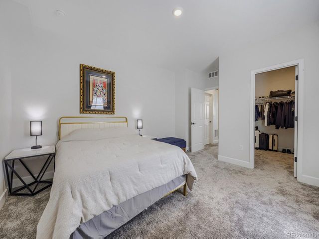 5234 Queen Ct, Arvada, CO 80002