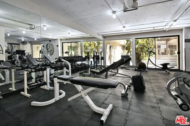 750 N Kings Road 217, West Hollywood, CA 90069