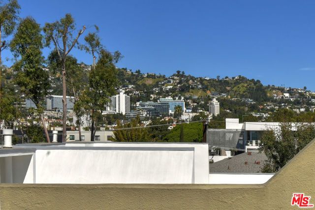 750 N Kings Road 217, West Hollywood, CA 90069