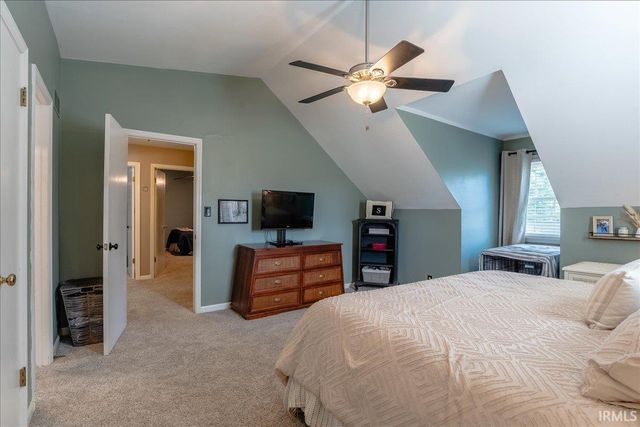 7611 Nottingham Drive, Newburgh, IN 47630