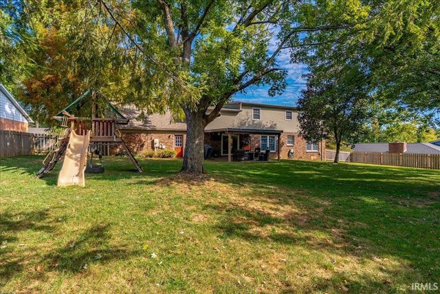 7611 Nottingham Drive, Newburgh, IN 47630