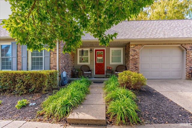 7611 Nottingham Drive, Newburgh, IN 47630