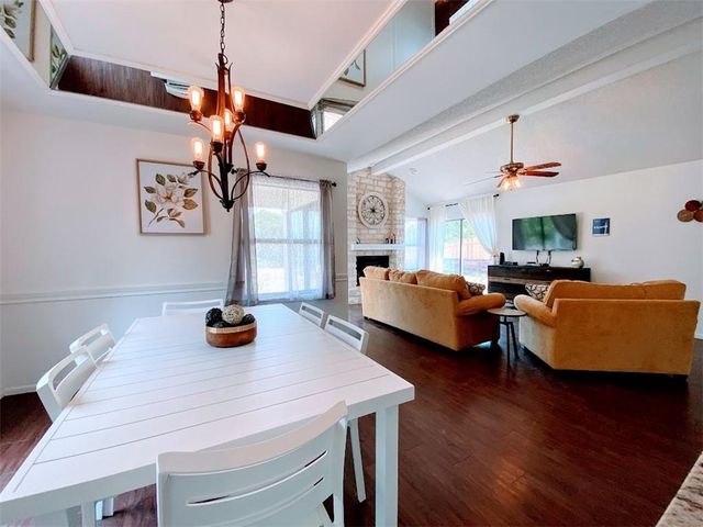 21822 SE Tallahassee Ave, Lago Vista, TX 78645