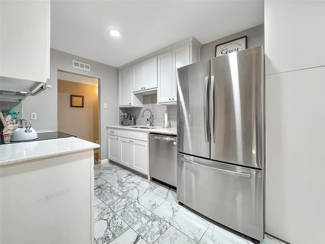 900 Shenandoah Drive, Plano, TX 75023