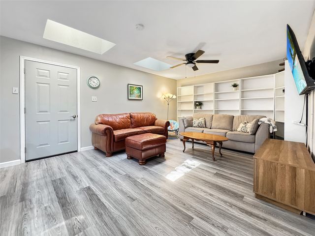 900 Shenandoah Drive, Plano, TX 75023