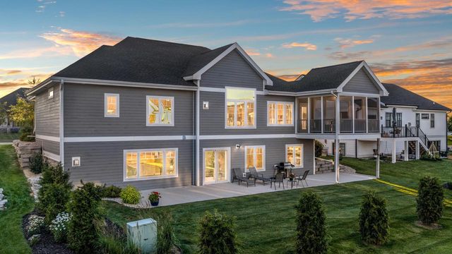 6238 Fountainhead Circle, Deforest, WI 53532