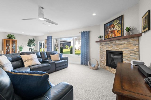6238 Fountainhead Circle, Deforest, WI 53532
