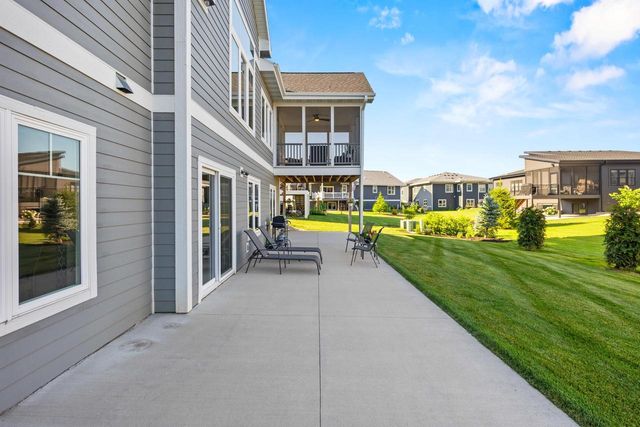 6238 Fountainhead Circle, Deforest, WI 53532