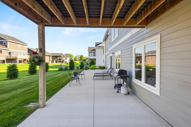 6238 Fountainhead Circle, Deforest, WI 53532