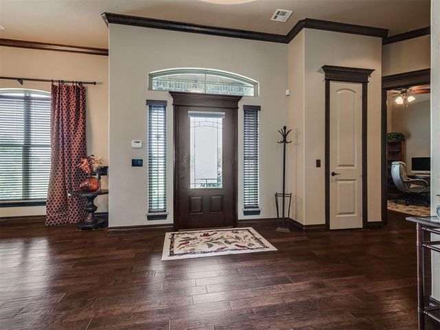 15821 SW 26th Street, El Reno, OK 73036