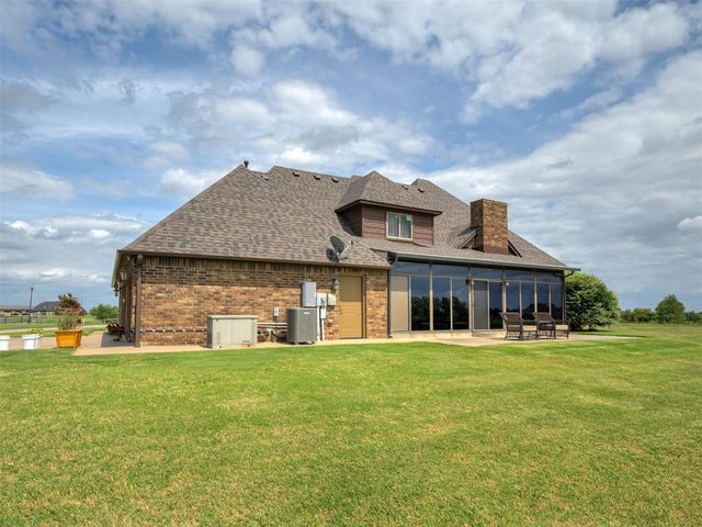 15821 SW 26th Street, El Reno, OK 73036