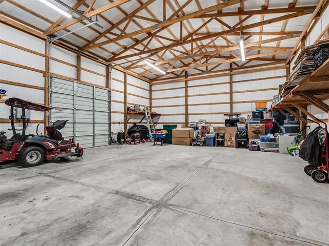 15821 SW 26th Street, El Reno, OK 73036