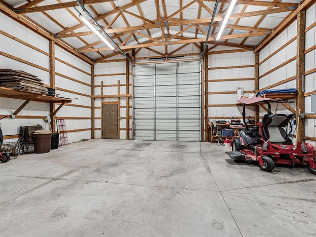 15821 SW 26th Street, El Reno, OK 73036