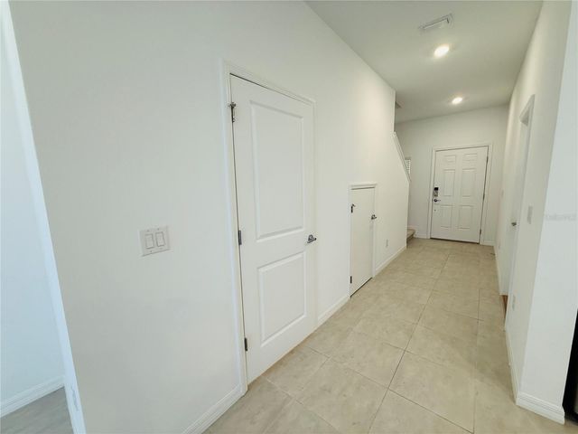 2264 PARAVANE WAY, Wesley Chapel, FL 33543