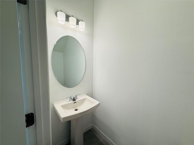 2264 PARAVANE WAY, Wesley Chapel, FL 33543