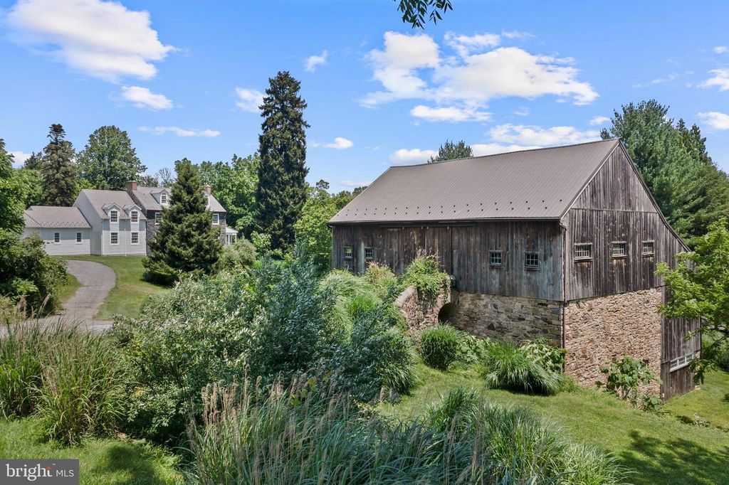 453 BAYARD RD, Kennett Square, PA 19348