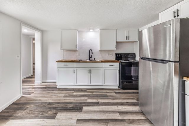 1750 S Loxley Road, Houghton Lake, MI 48629