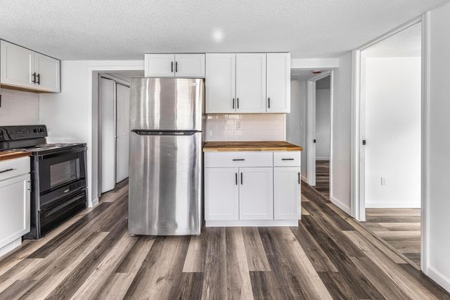 1750 S Loxley Road, Houghton Lake, MI 48629