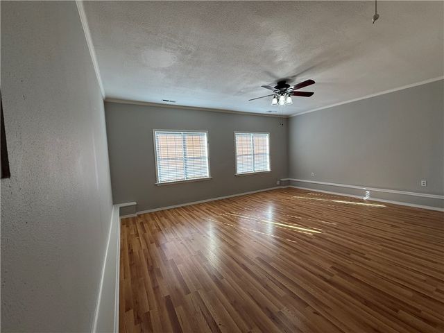 350 Margaret Place, Fayetteville, AR 72703