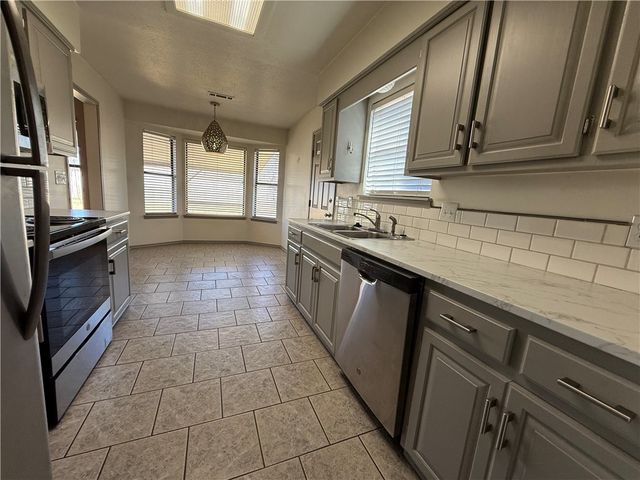 350 Margaret Place, Fayetteville, AR 72703