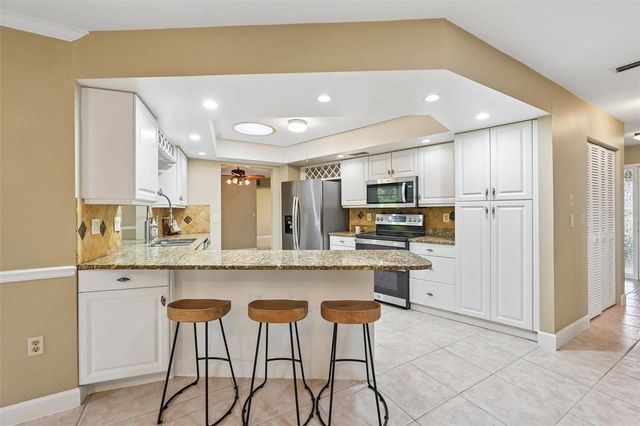 4873 HUNTLEIGH DRIVE, Sarasota, FL 34233