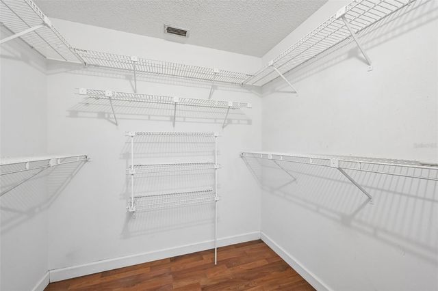 4873 HUNTLEIGH DRIVE, Sarasota, FL 34233