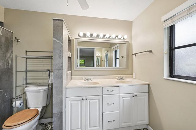 4873 HUNTLEIGH DRIVE, Sarasota, FL 34233