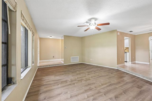 4873 HUNTLEIGH DRIVE, Sarasota, FL 34233