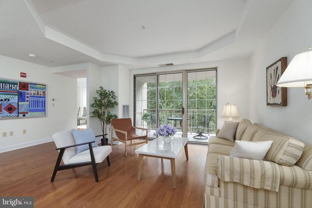 2240 WINDROW DR, Princeton, NJ 08540